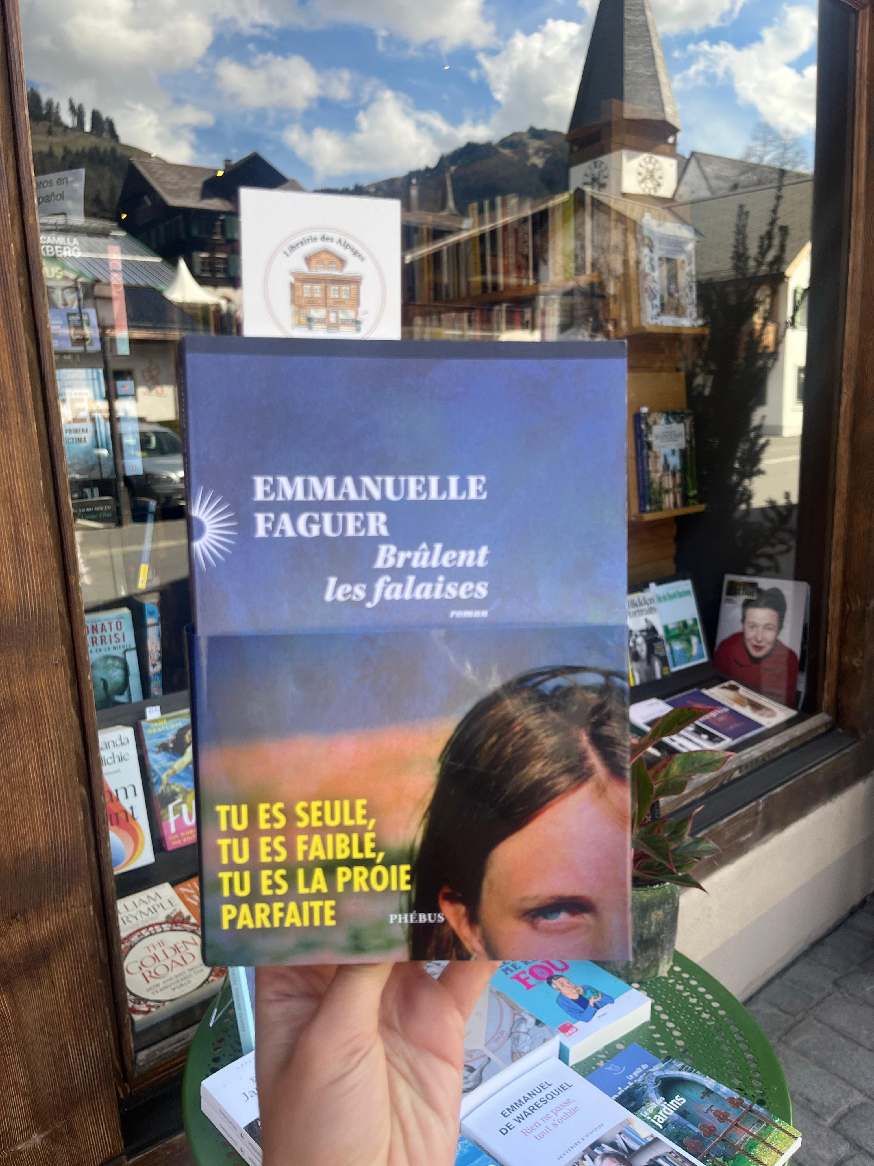 Brûlent les falaises